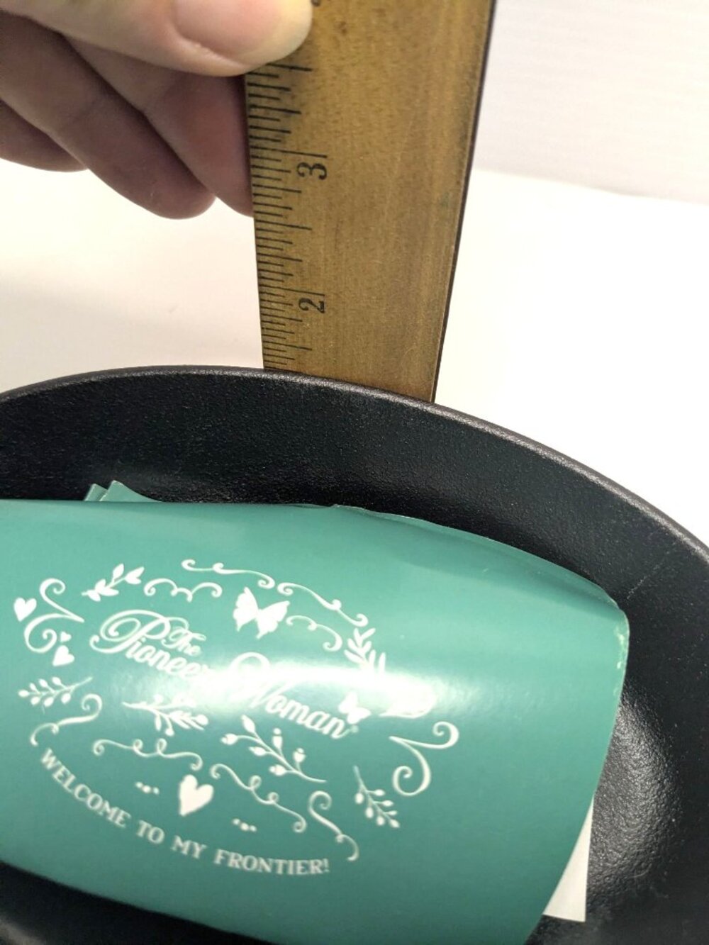 The Pioneer Woman 2 Cast Iron Oval Au Gratin Single Serve Baking Dishes New - Picture 5 of 5